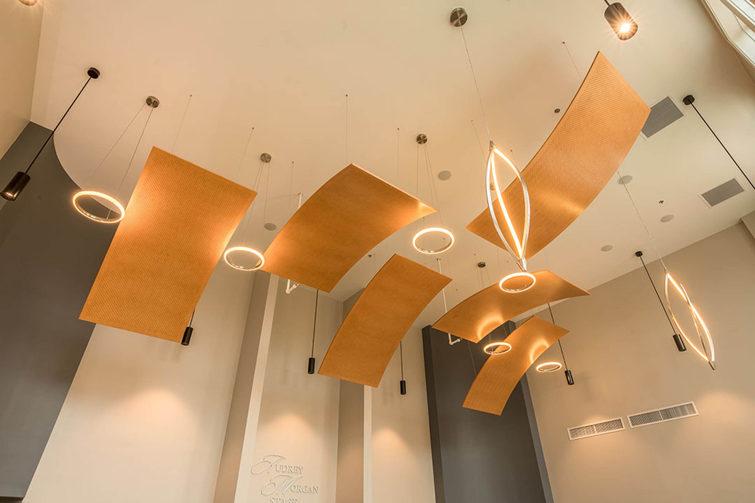 berry-college-blackstone-hall-ceiling