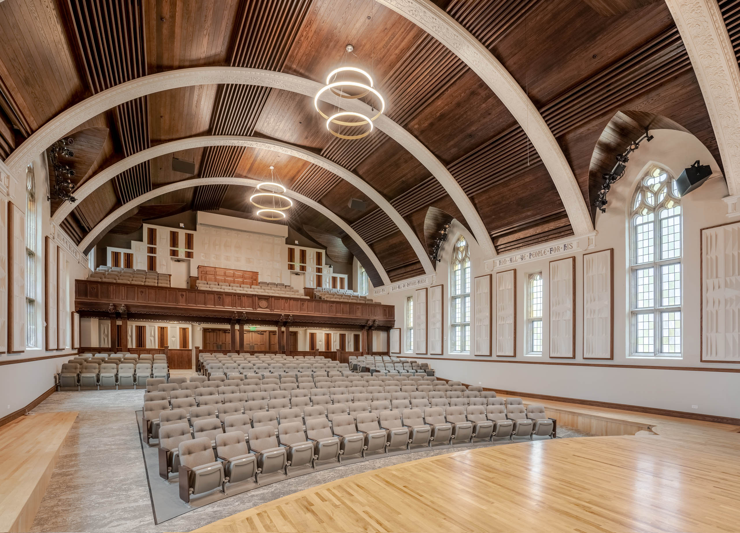 berry-college-ford-auditorium-interior1