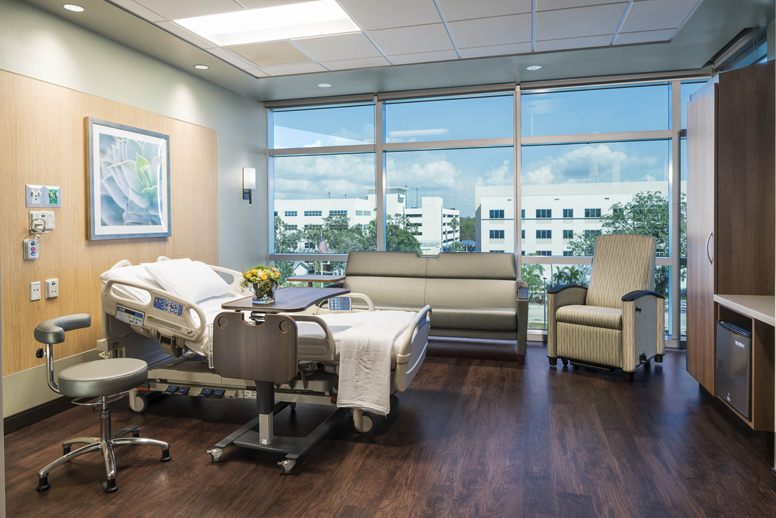 baycare-morton-plant-hospital-patient-room