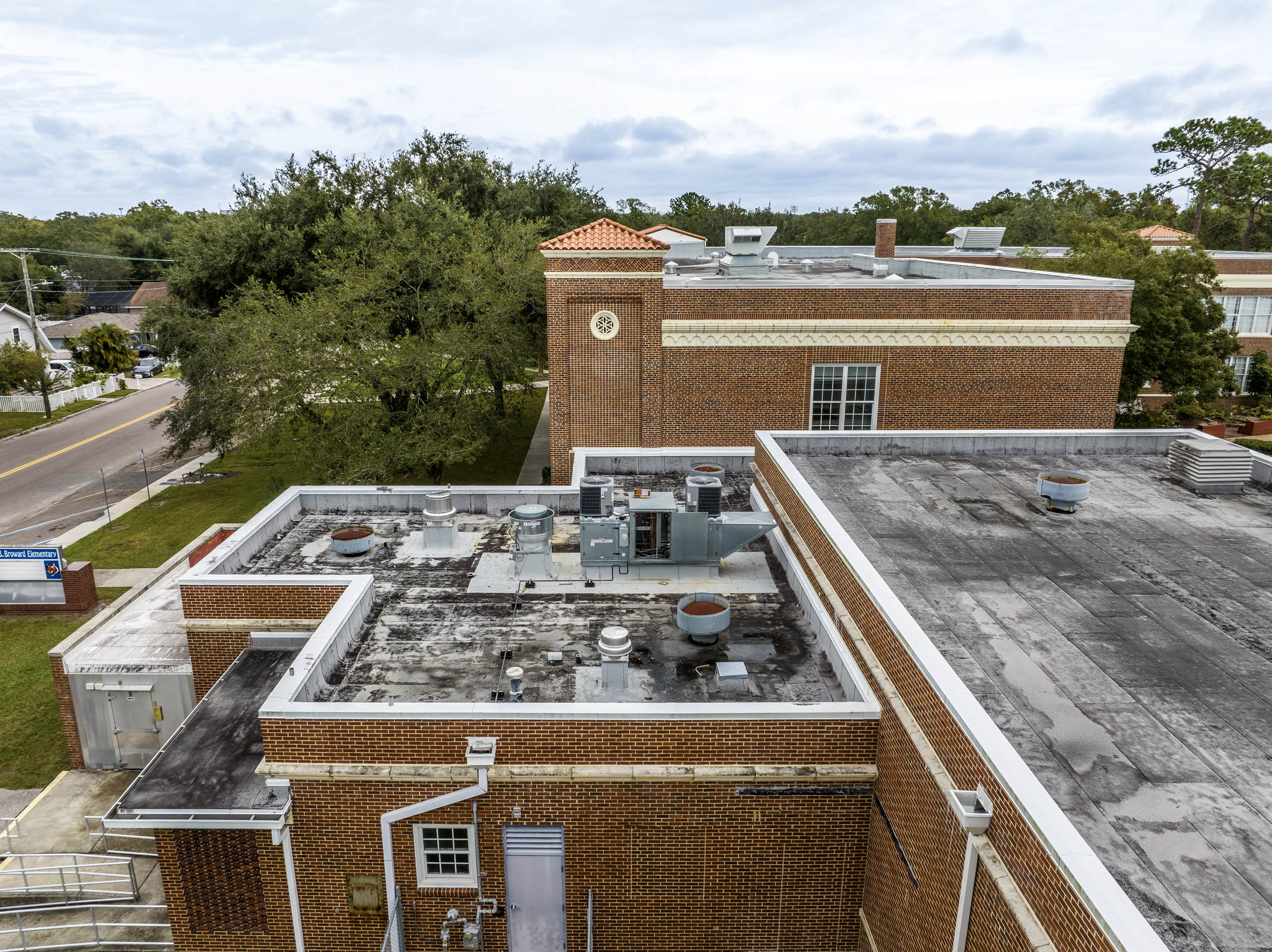 broward-elementary-school-roof