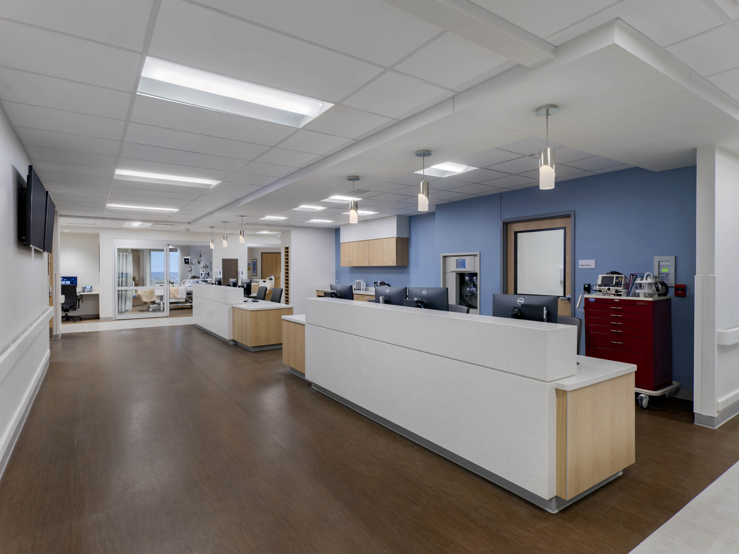 hca-saint-davids-round-rock-medical-center-nurses-station1