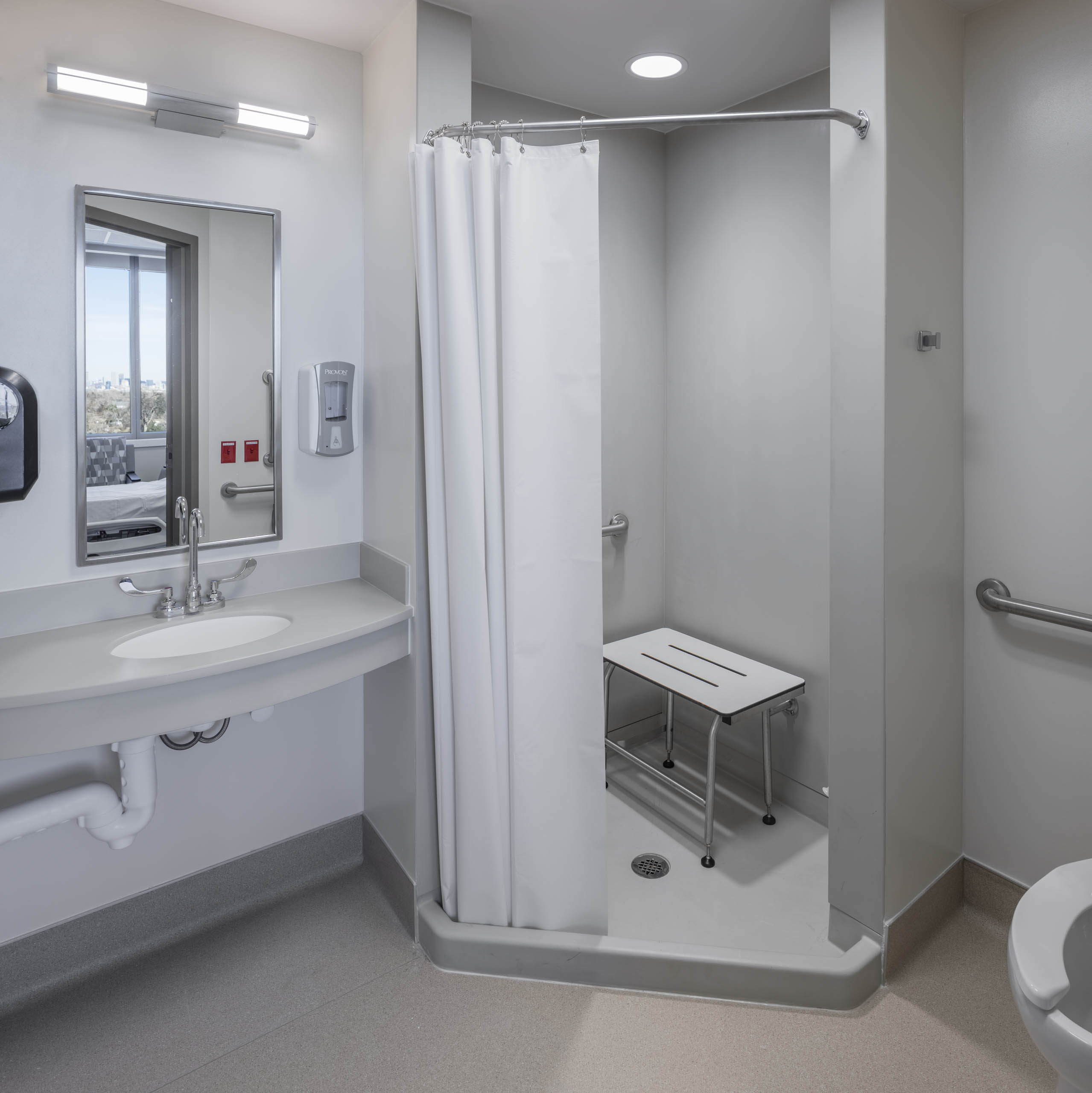 hca-swedish-medical-center-bathroom