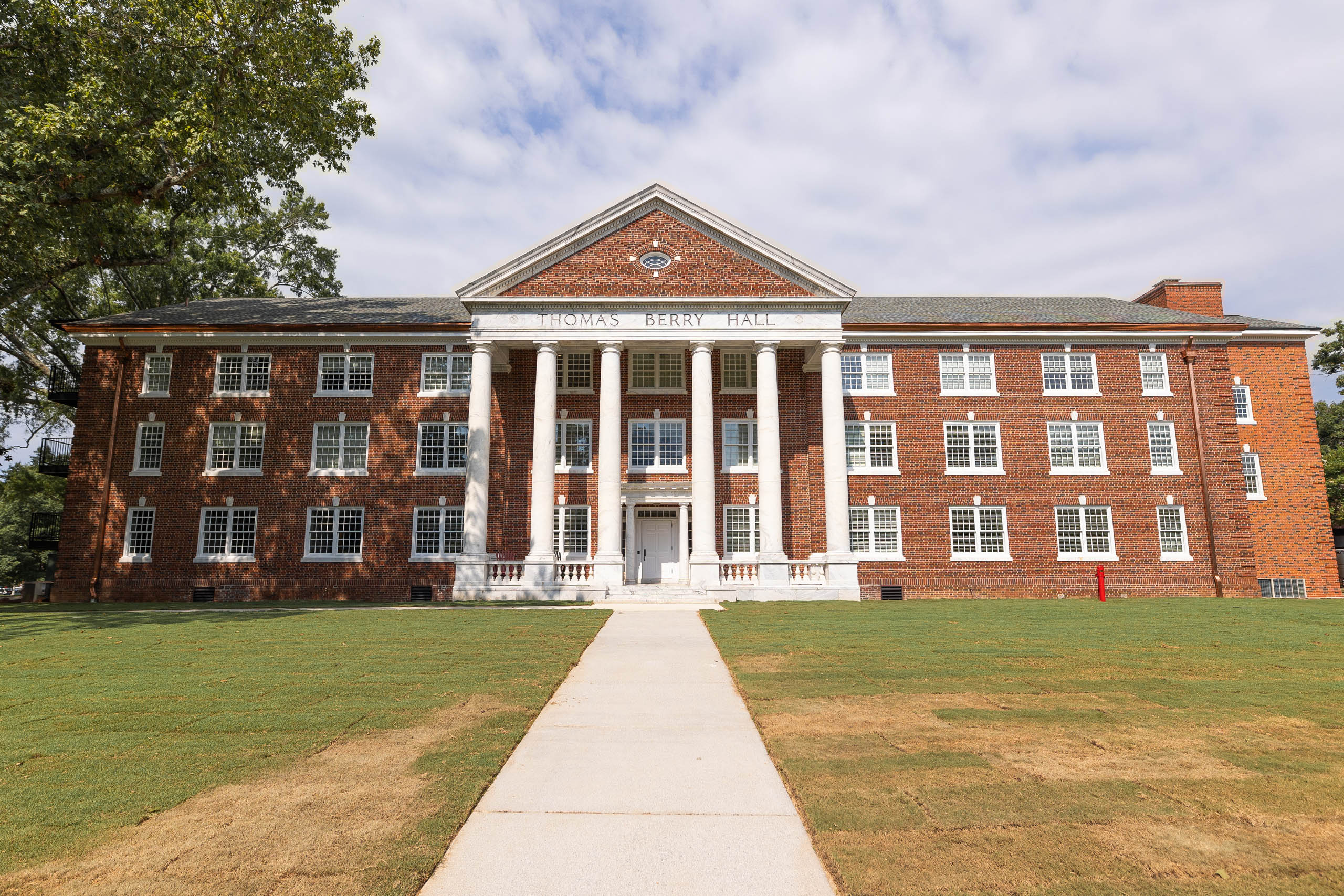 thomas-berry-hall-exterior-front