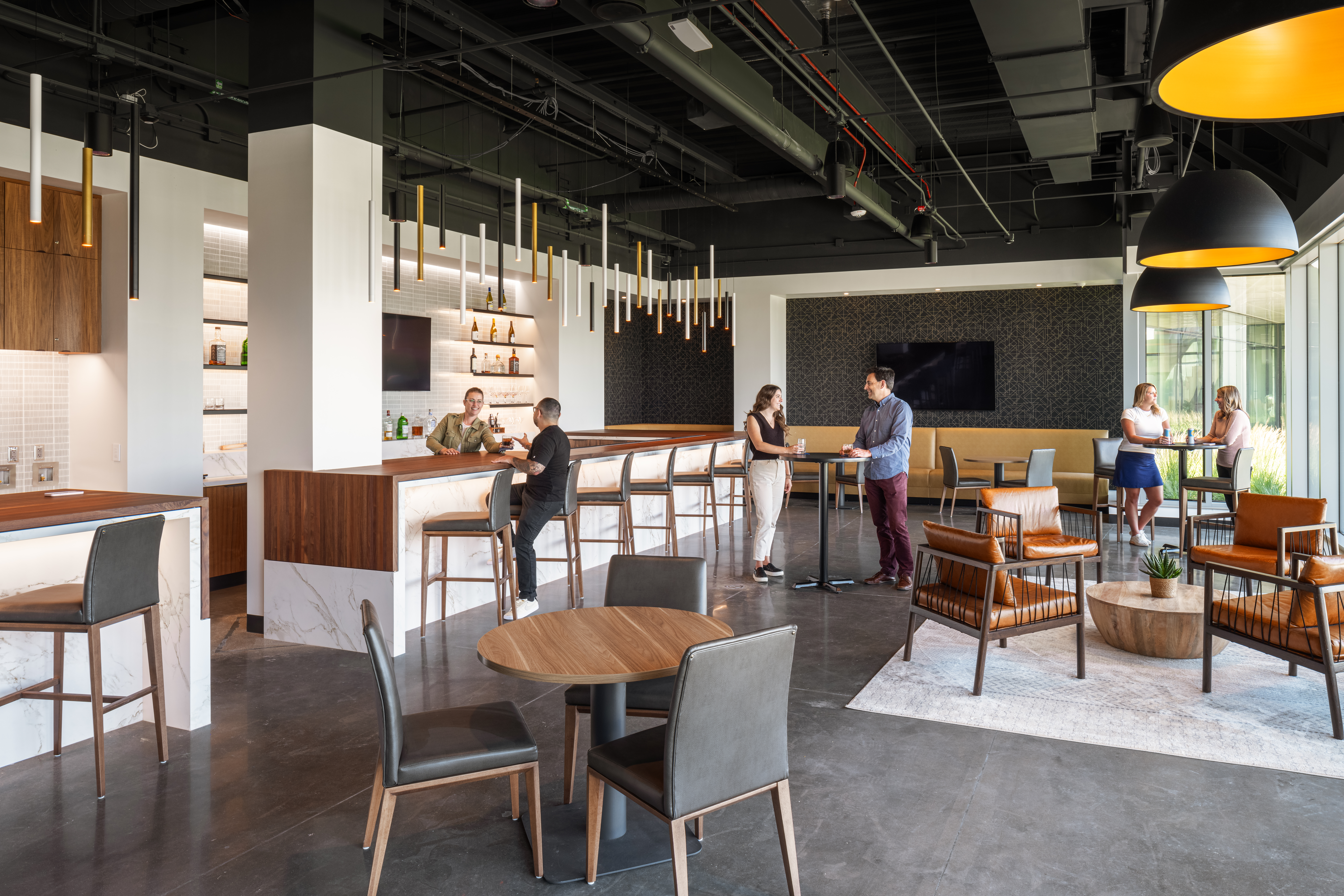 carson-goldenrod-headquarters-campus-bar-and-lounge