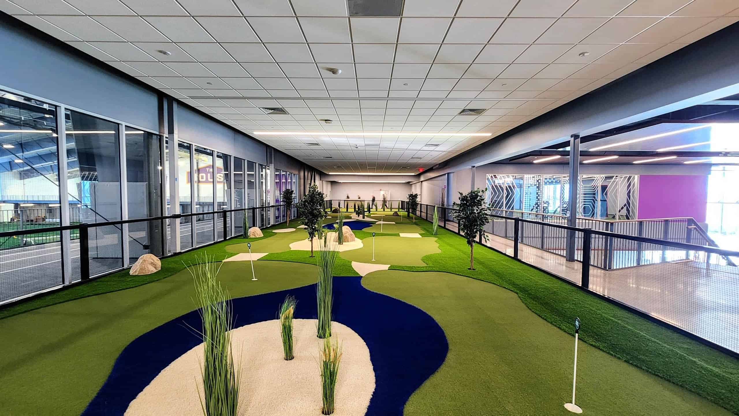 colombus-community-hospital-putting-green