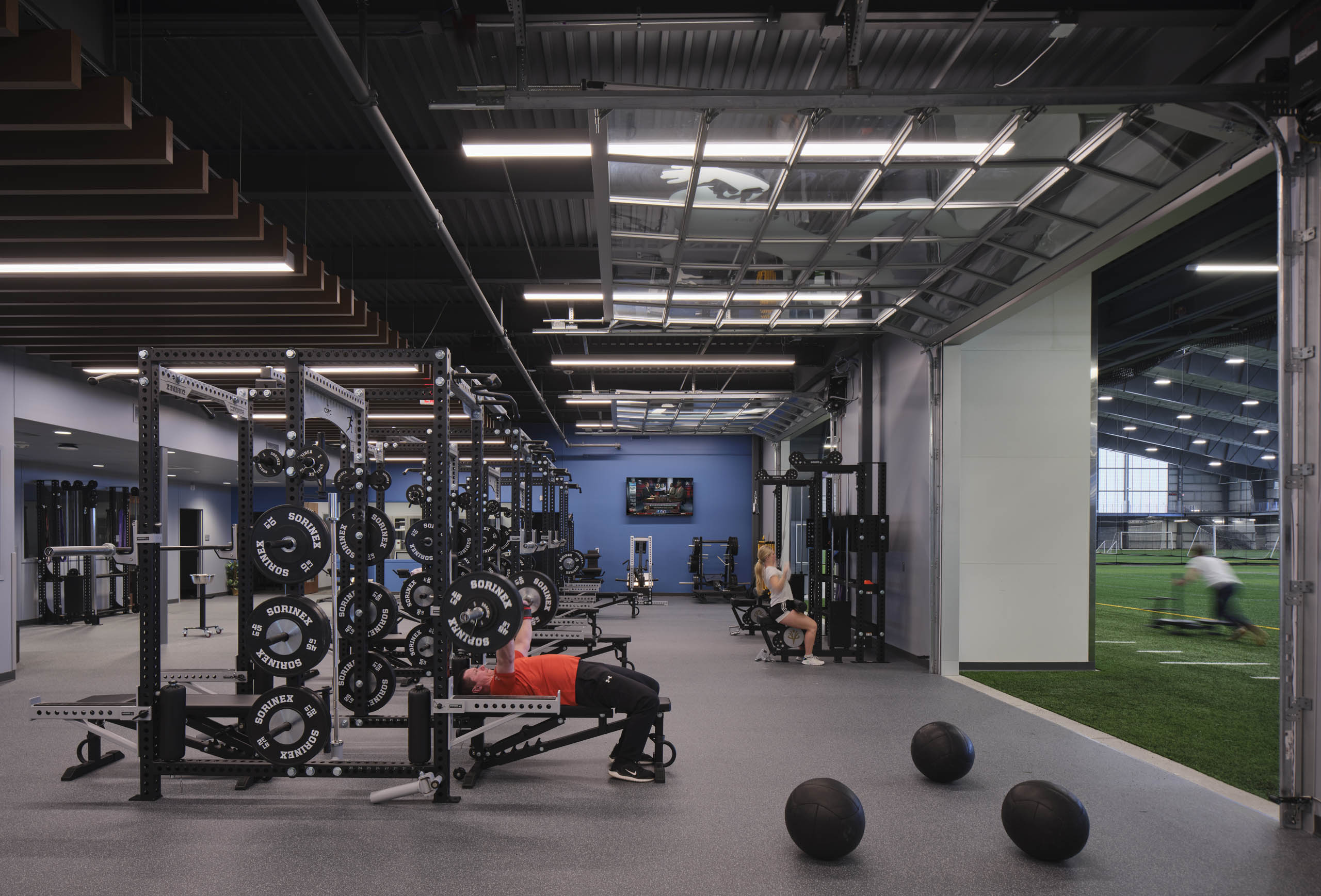 colombus-community-hospital-weight-room