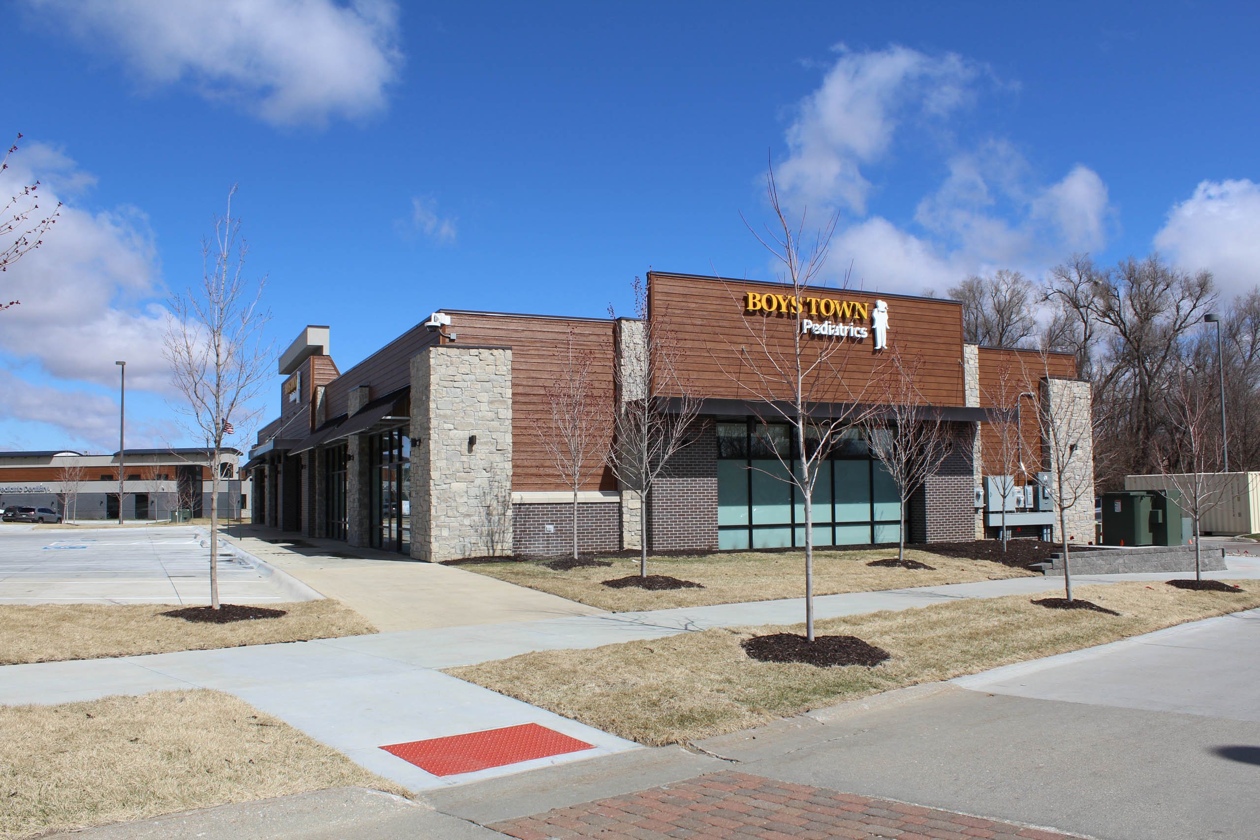 boys-town-pediatric-clinic-exterior-street