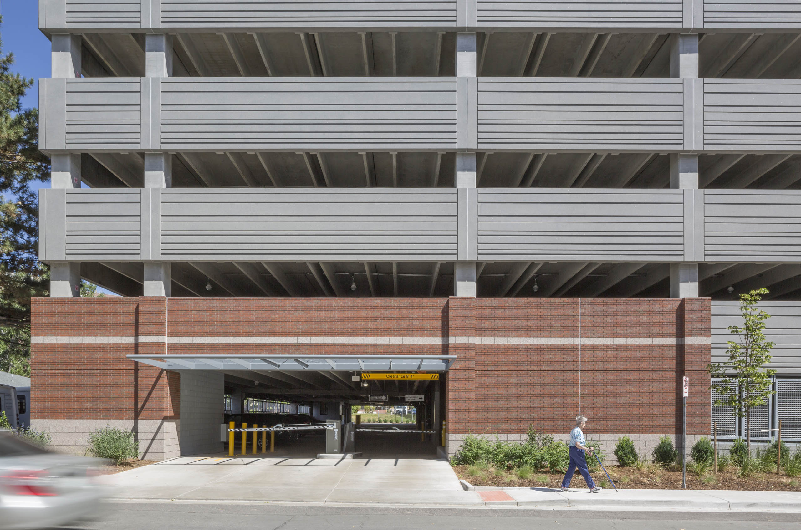 hca-swedish-medical-center-parking-garage-ground-floor