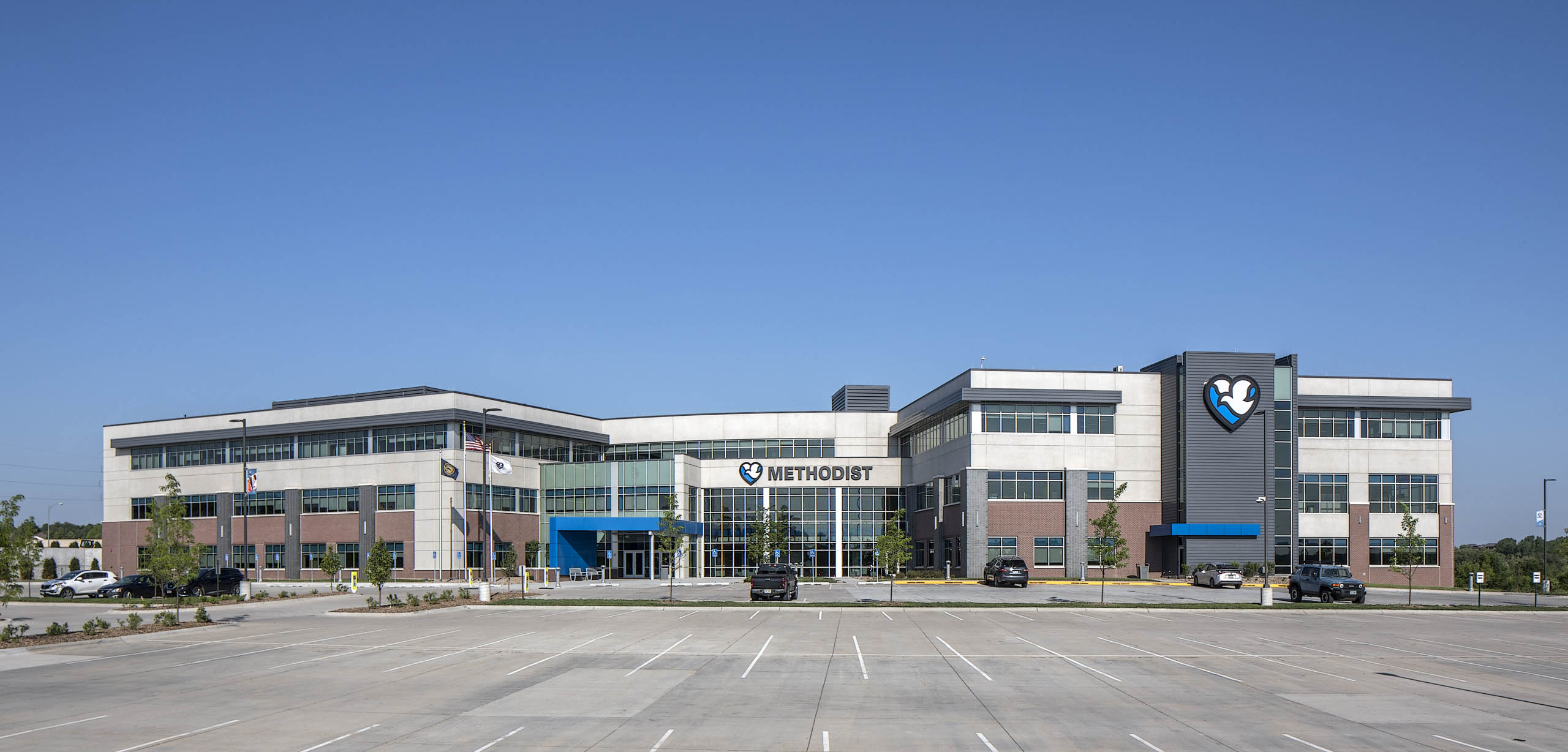methodist-health-system-corporate-office-exterior-day