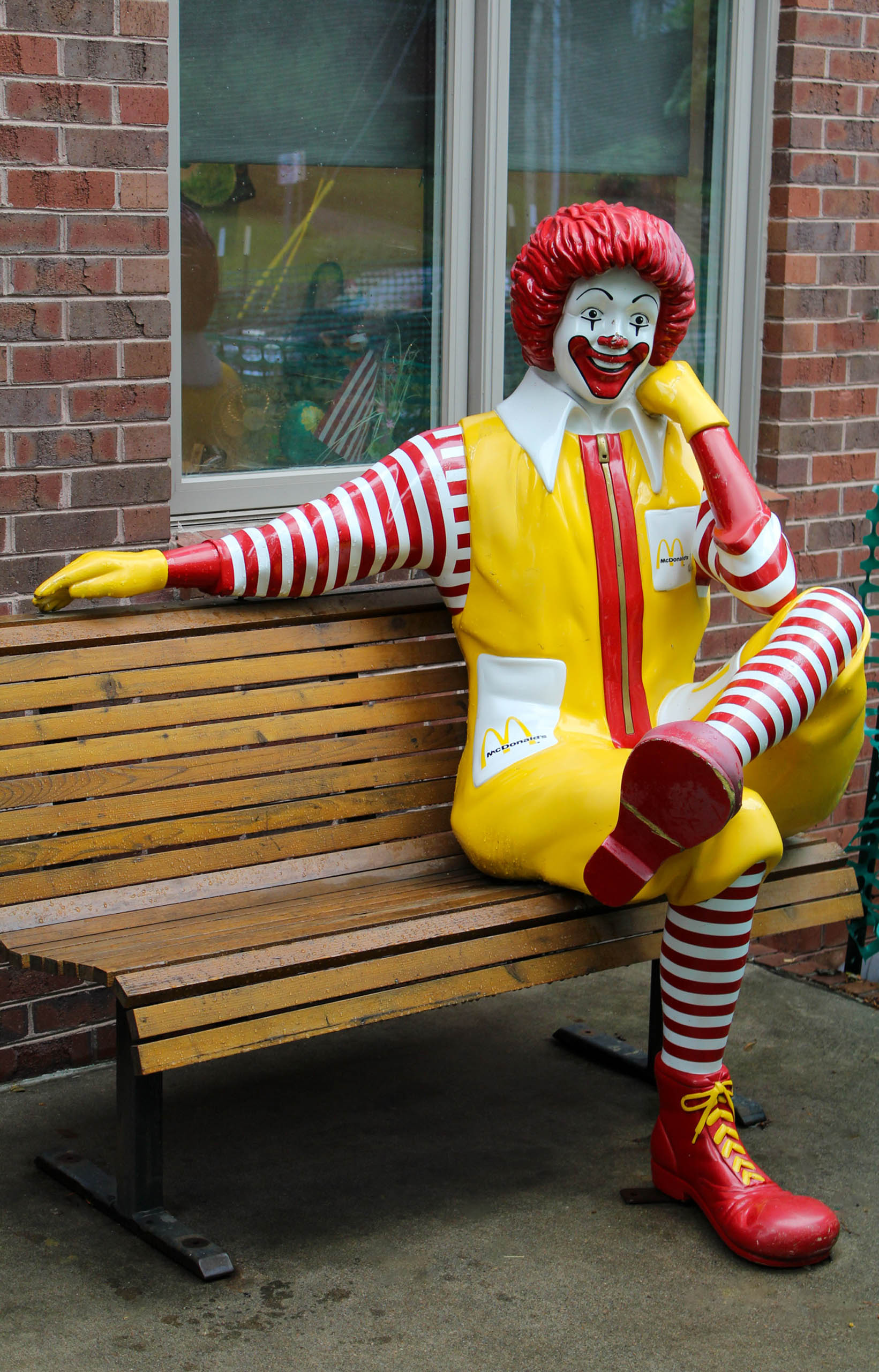 ronald-mcdonald-house-statue