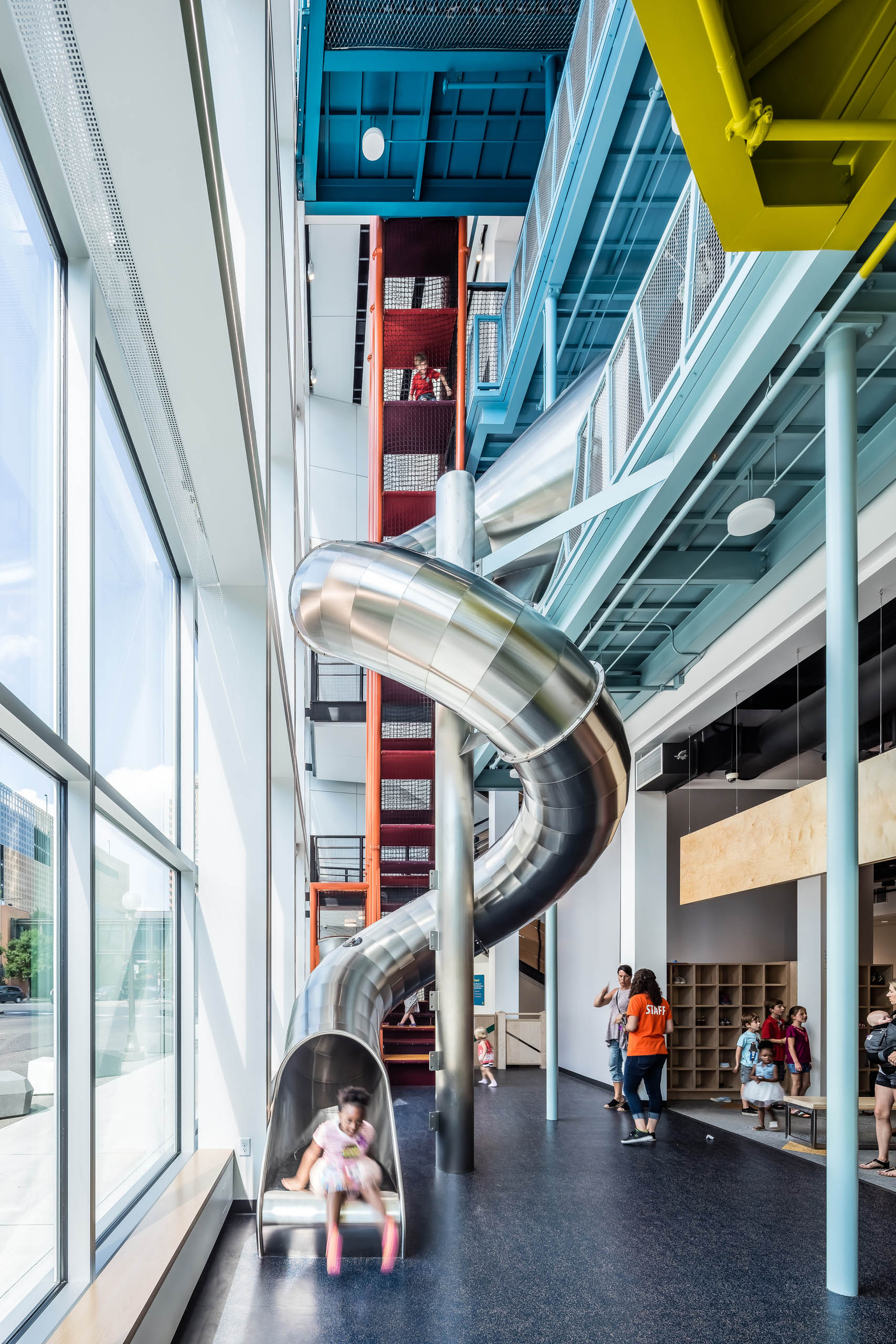 minnesota-childrens-museum-slide