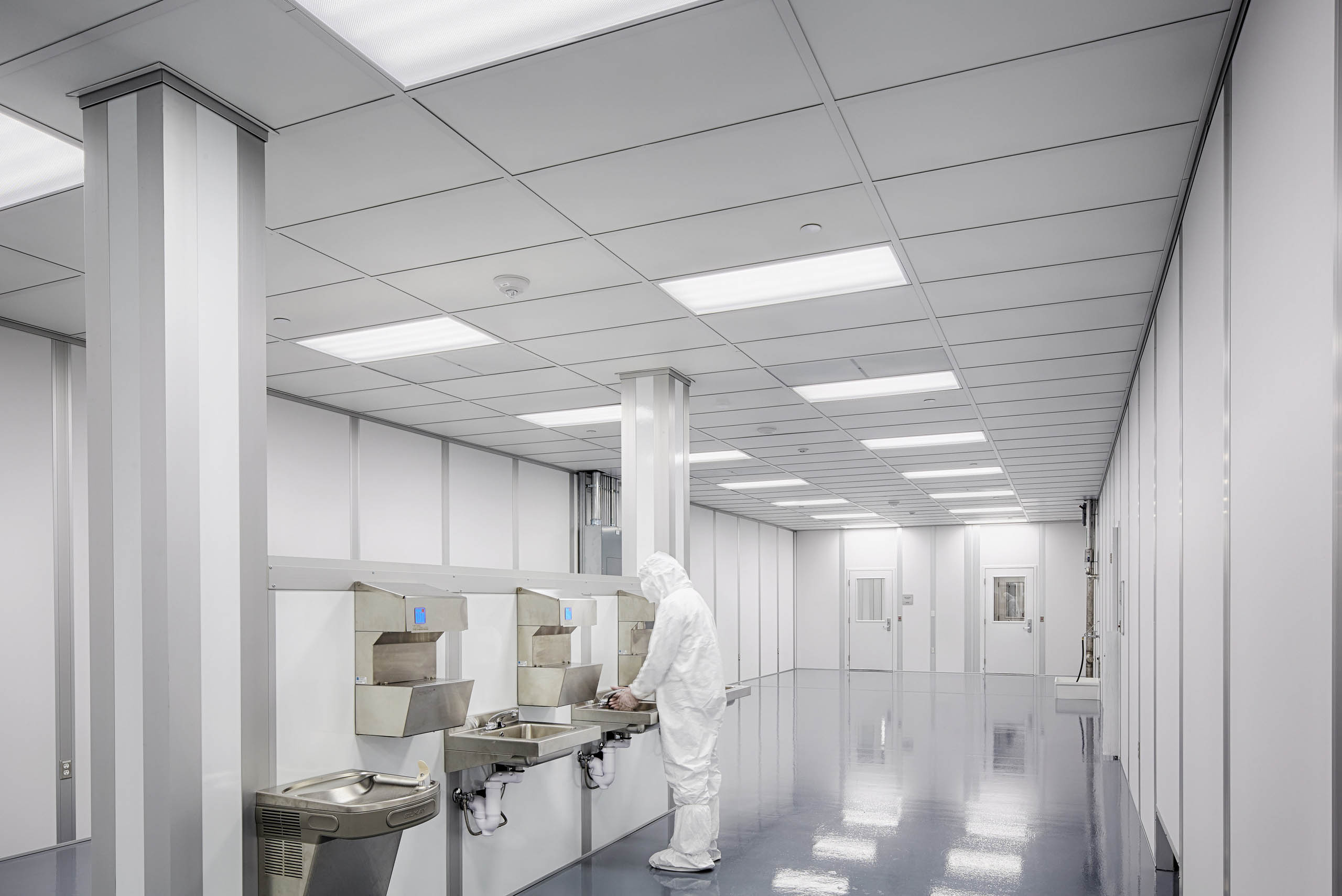 us-department-of-energy-nnsa-national-security-campus-interior-5
