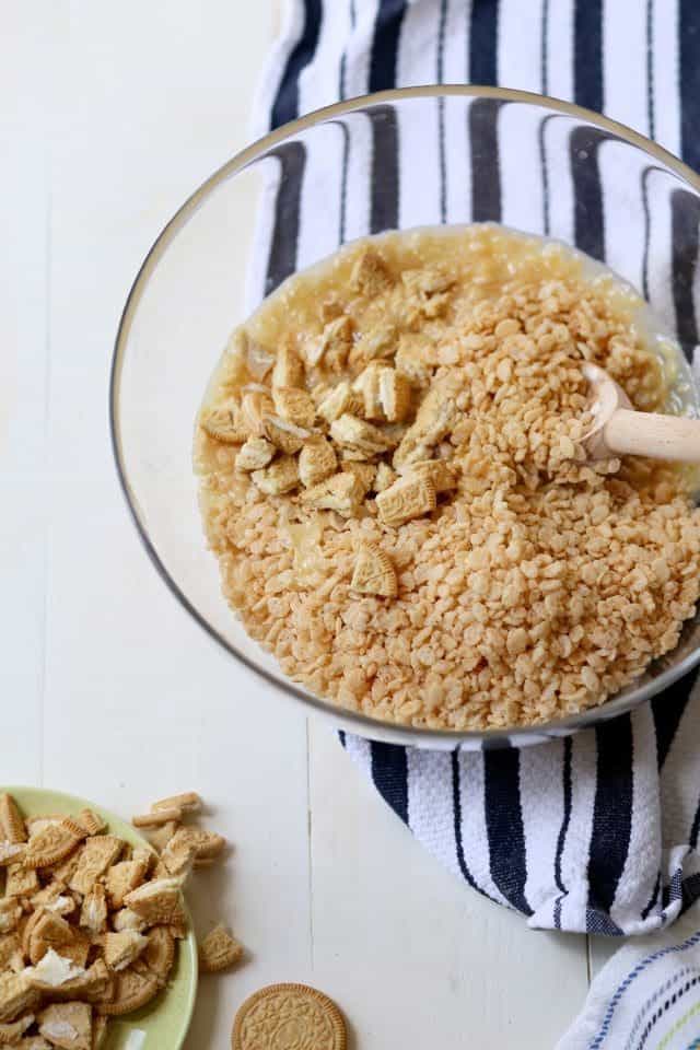 Lemon Vanilla Cookie Krispie Treats