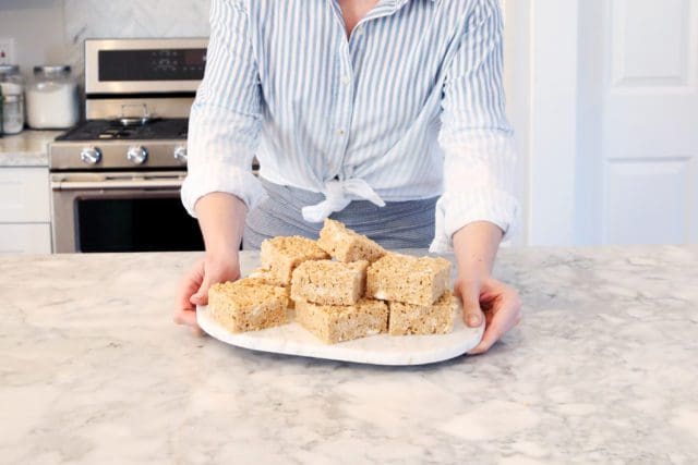 Sliced rice krispies treats on a platter.