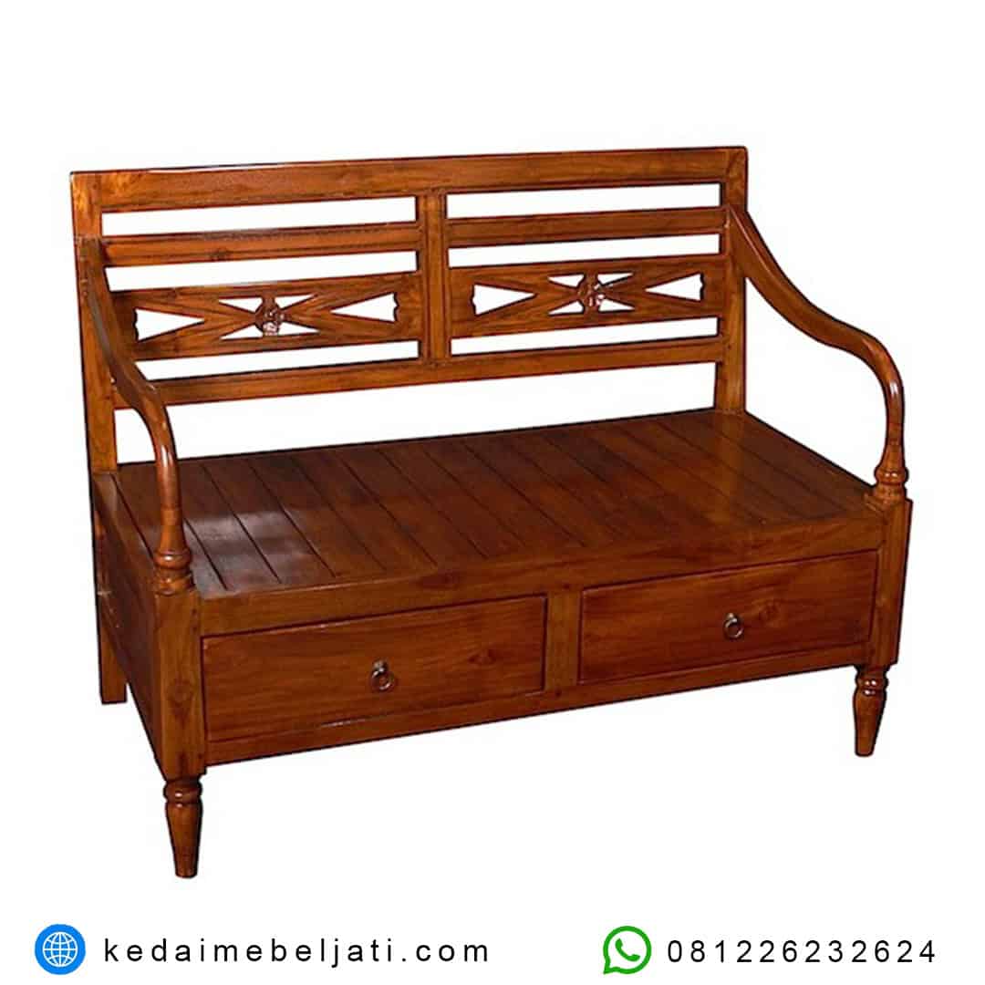 Bangku Kayu Jati