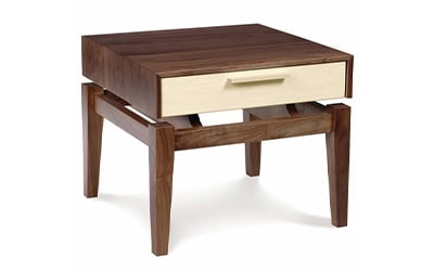 Meja Lampu Model Minimalis KKN 010