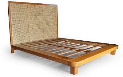 Tempat Tidur Rotan Seririt