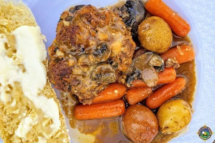 Dutch Oven Salisbury Steak