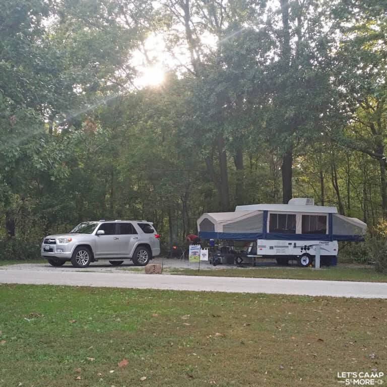 SUV and Pop up camper at Middle Fork Campground