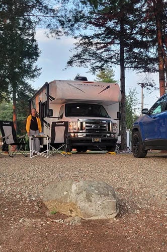 Coachmen Freelander 26DS 7.3L 2021