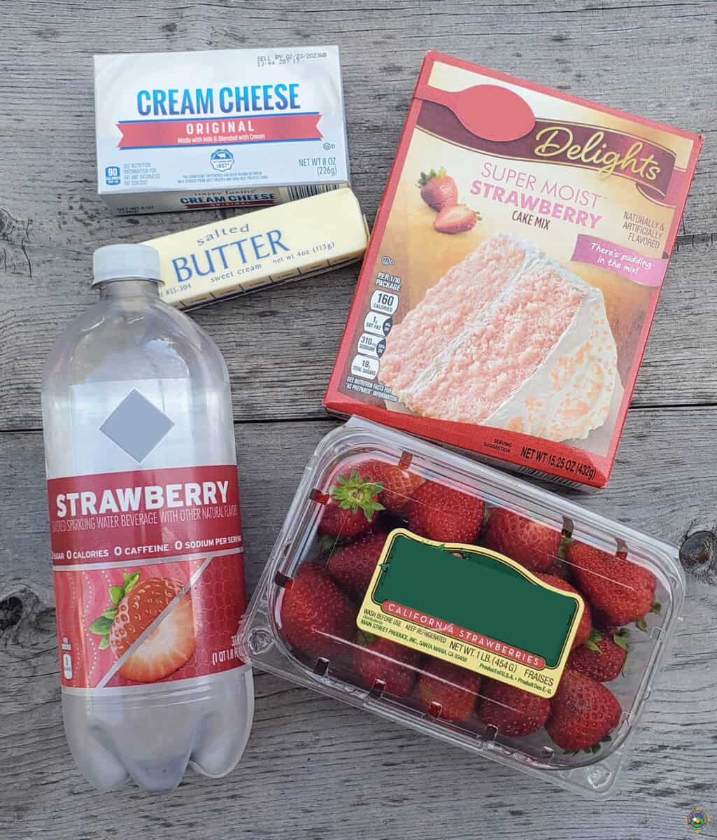 Strawberry Cheesecake Cake Ingredients