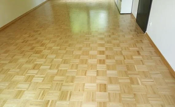 Restaurierter Eiche Mosaikparkett