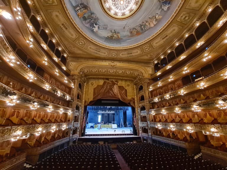 Teatro Colon Buenos Aires main hall