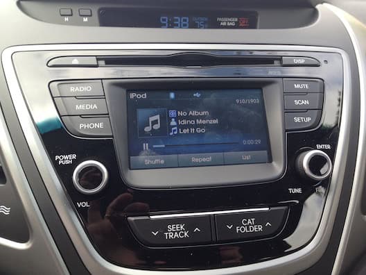 Hyundai Elantra iPod