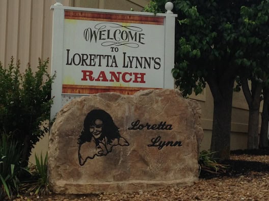 Loretta Lynn's Ranch sign