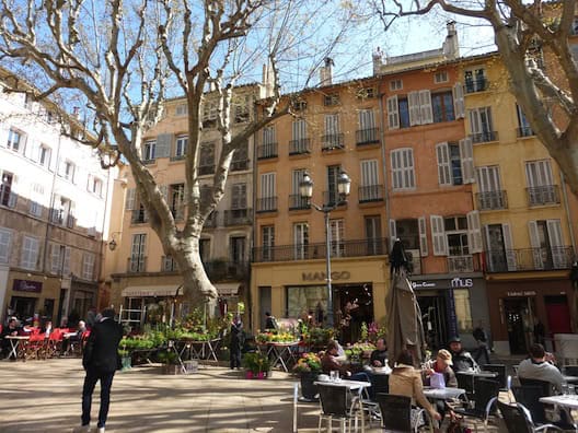 Aix street