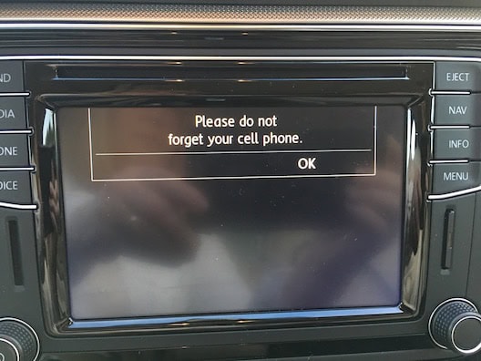 Passat cell phone reminder