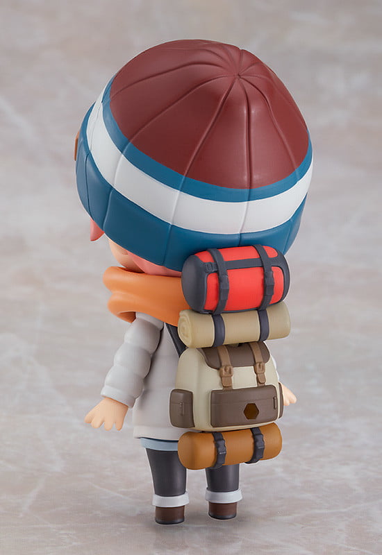 Nendoroid - #1623-dx - Yuru Camp Nadeshiko Kagamihara Solo Camp Version Dx Pose5