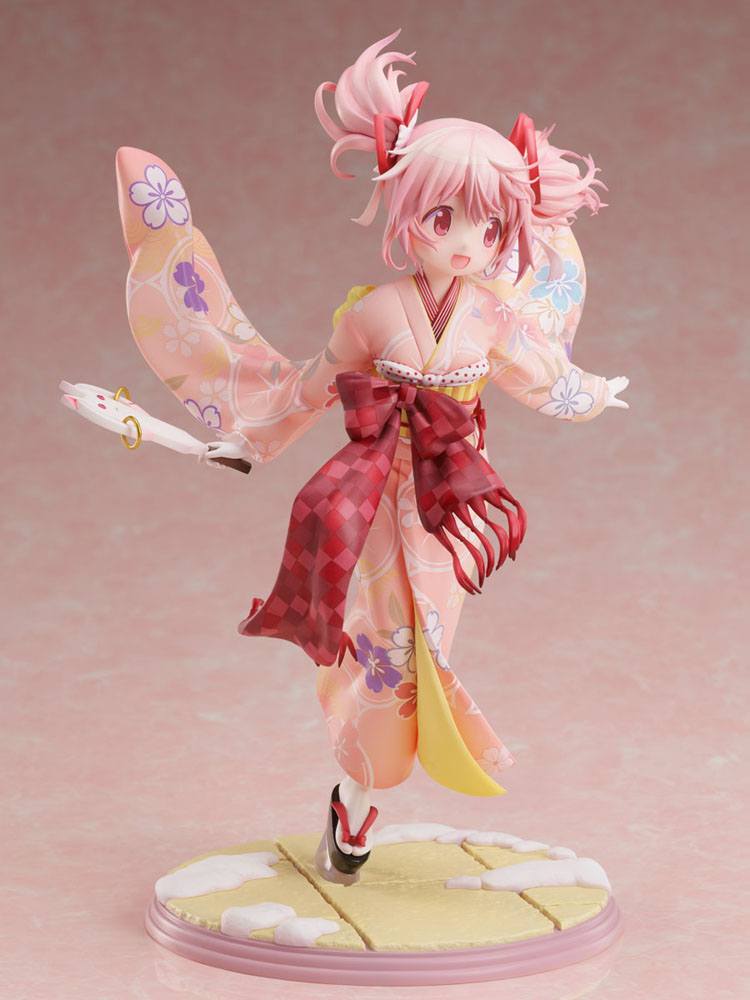 Nendo Addicts - Furyu - Puella Magi Madoka Magica Madoka Kaname Kimono Version Pose2