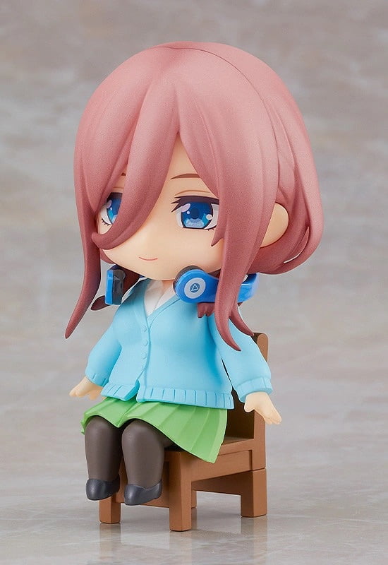 Nendoroid Swacchao - Quintessential Quintuplets Miku Nakano Pose3