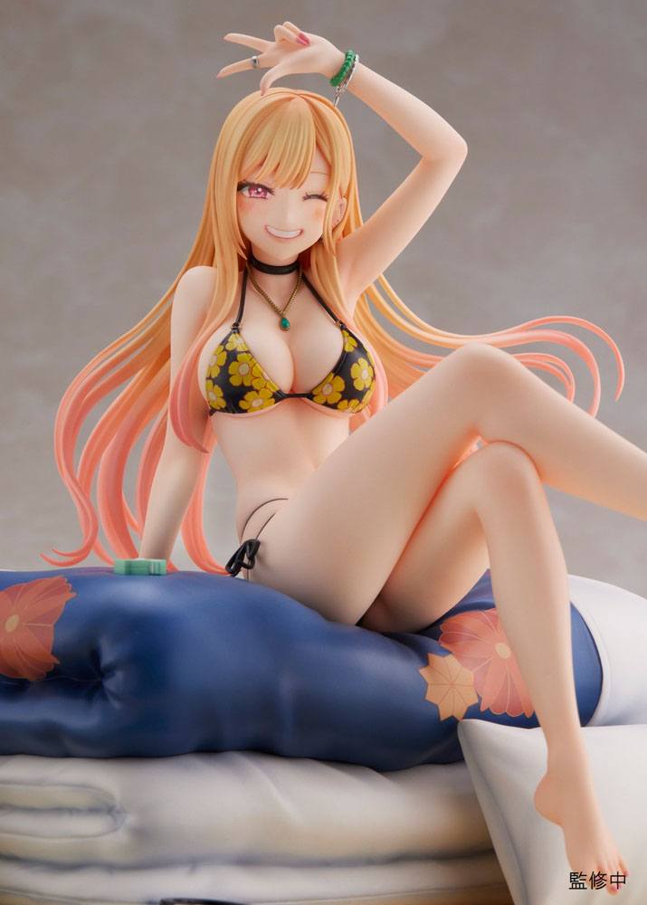 Aniplex - My Dress Up Darling Marin Kitagawa Swimsuit Version Pose5