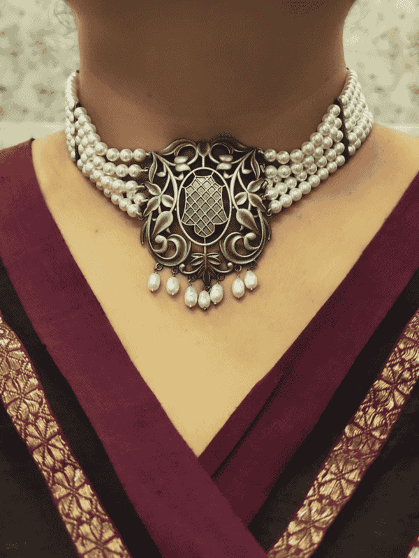 Swarovski Pearls Choker - Silver Matte