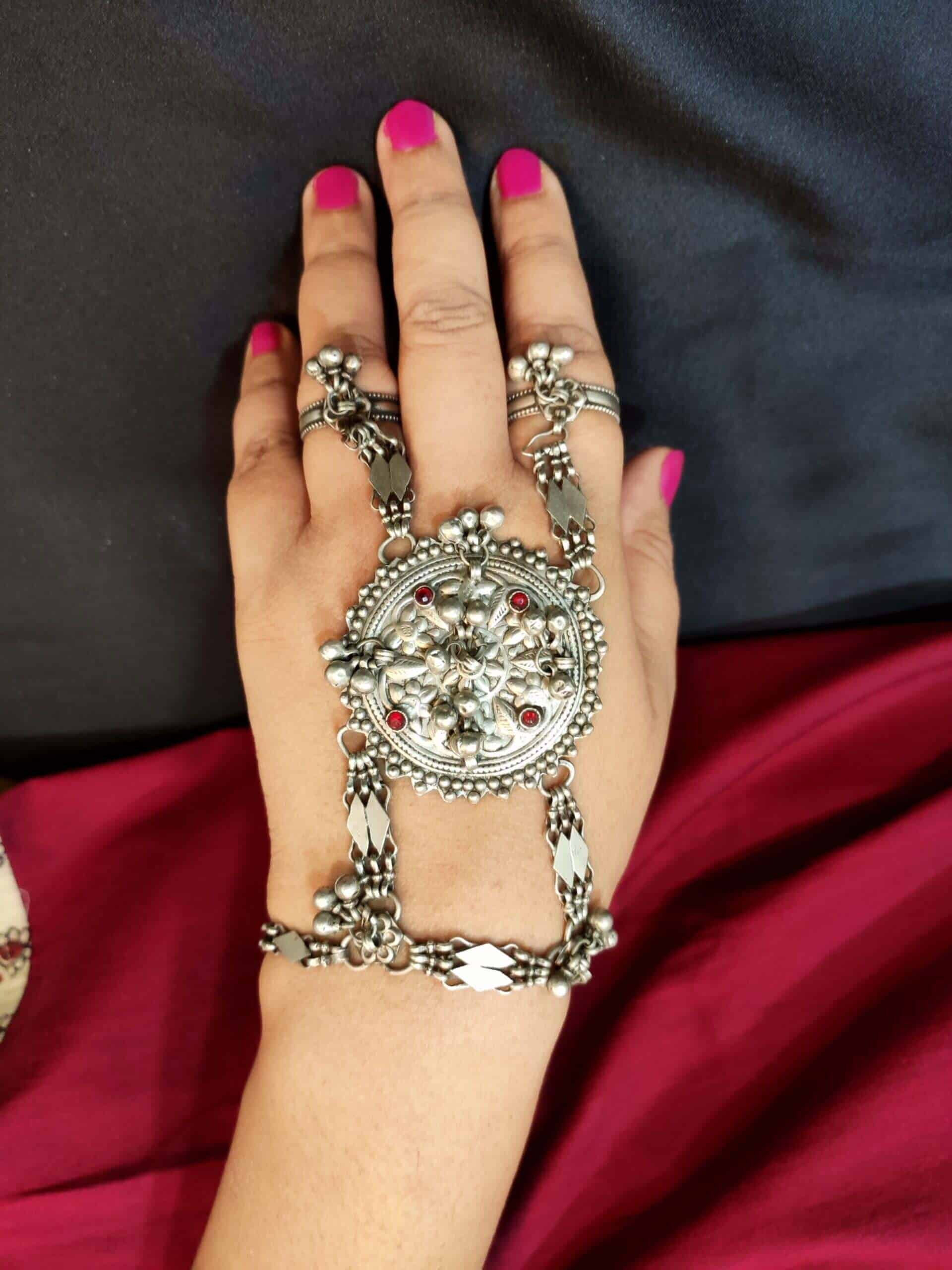 Vintage Hand Harness (Hath-phool)