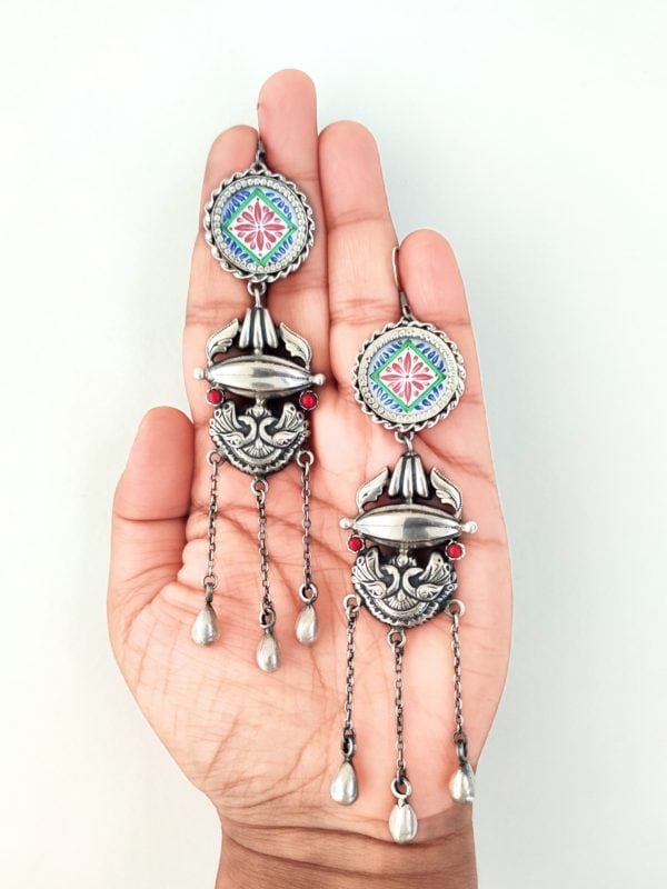 Shoulder Duster Fusion Earrings - Image 2