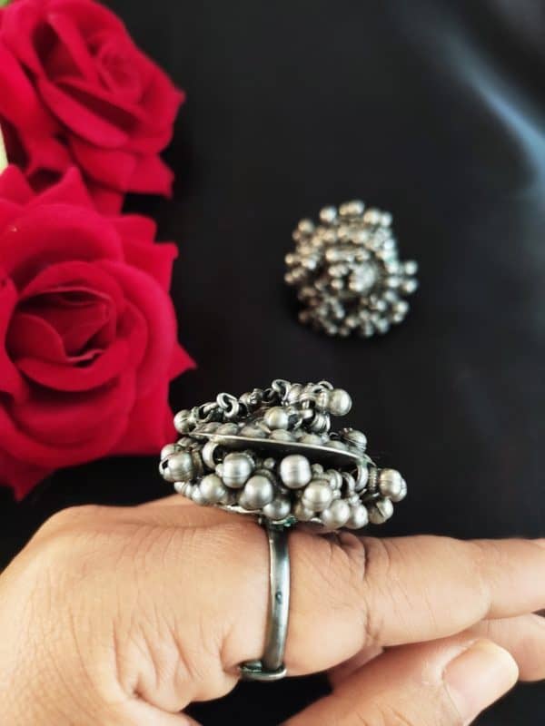 Signature Vintage Ghungroo Ring - Image 3