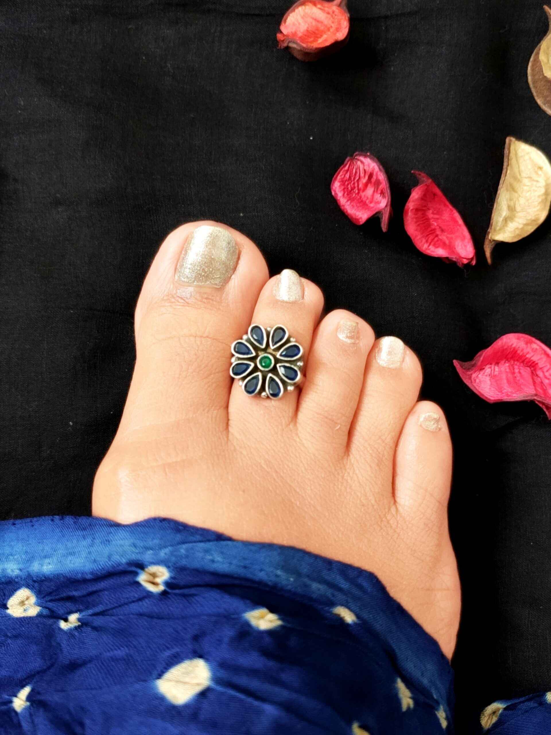 Stone Toerings
