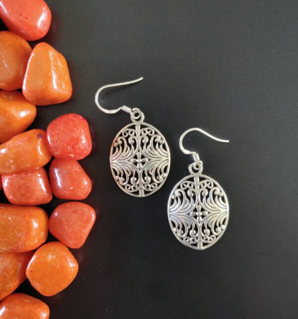 Oval Jaali Drops - Image 2