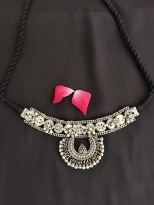 Vintage Chandbali Choker