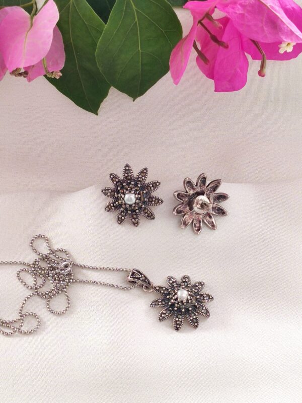 FLORA Swiss Marcasite Sunflower Set - Image 3
