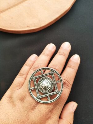Big Geometric Ring