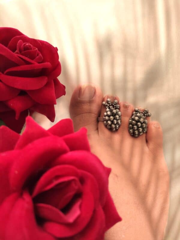 Vintage Toe rings (Pair) - Image 3