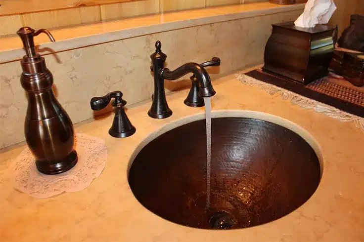 unclog-bathroom-sink