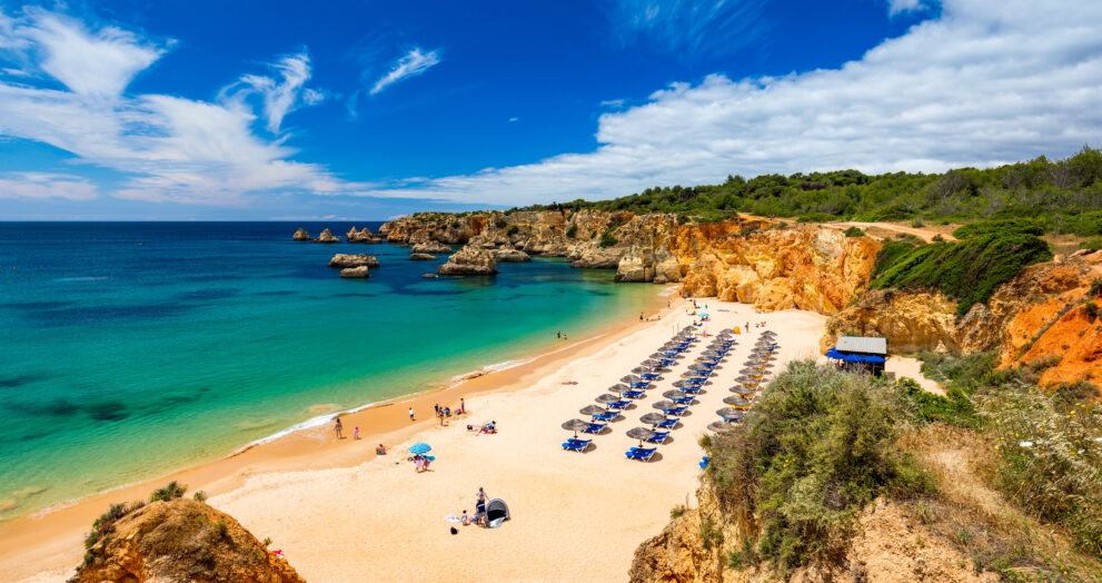 The Algarve's Hidden Beaches: A Guide to Seaside Serenity