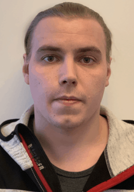 Porvoon Teollisuussähkön sähköasentaja Felix Vihinen – luotettavaa sähköasennuspalvelua yrityksille ja yksityisasiakkaille