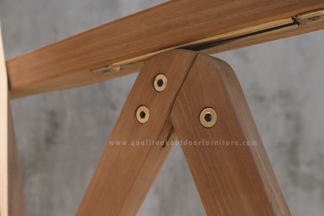 teak outdoor reclining chair