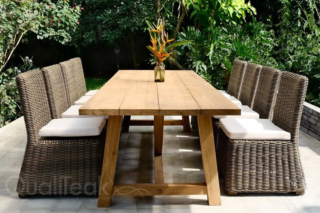 teak outdoor dining set